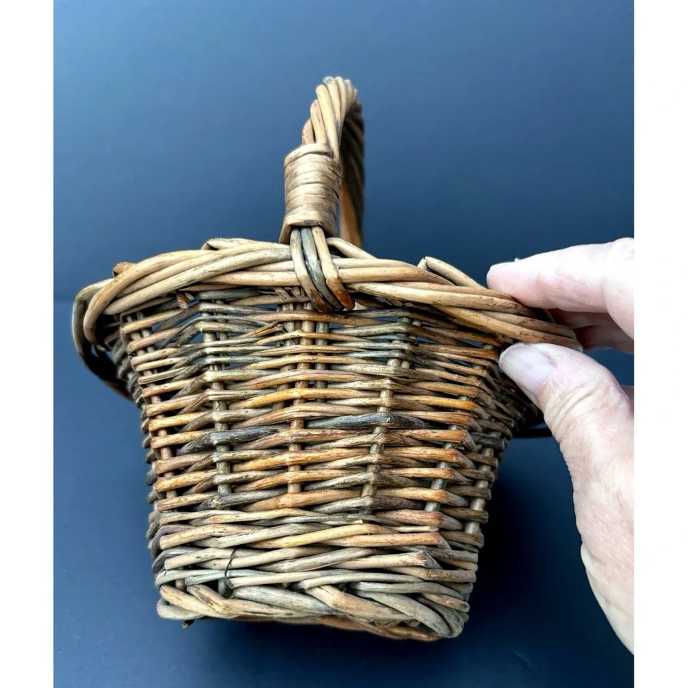 Vintage miniature child's gathering woven wicker willow basket flare rim EVC